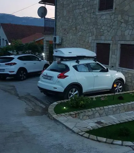 Master Lupi M&s * Vrboska